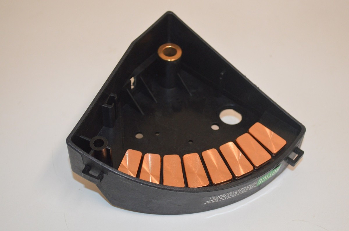 ガース Amazon.com: 9239528 Track Roller Fits Hitachi ZX40 ZX48 ZX50