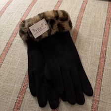 Black one size stretchy gloves with faux fur - one size