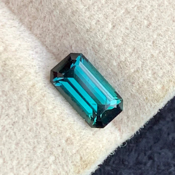 0.95 Carats Dark Bluish Green Tourmline Emerald Cut Natural Afghani Loose Gems