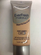 Maybelline EverFresh Foundation SOFT CAMEO (LIGHT-3) SPF 14 NEW.
