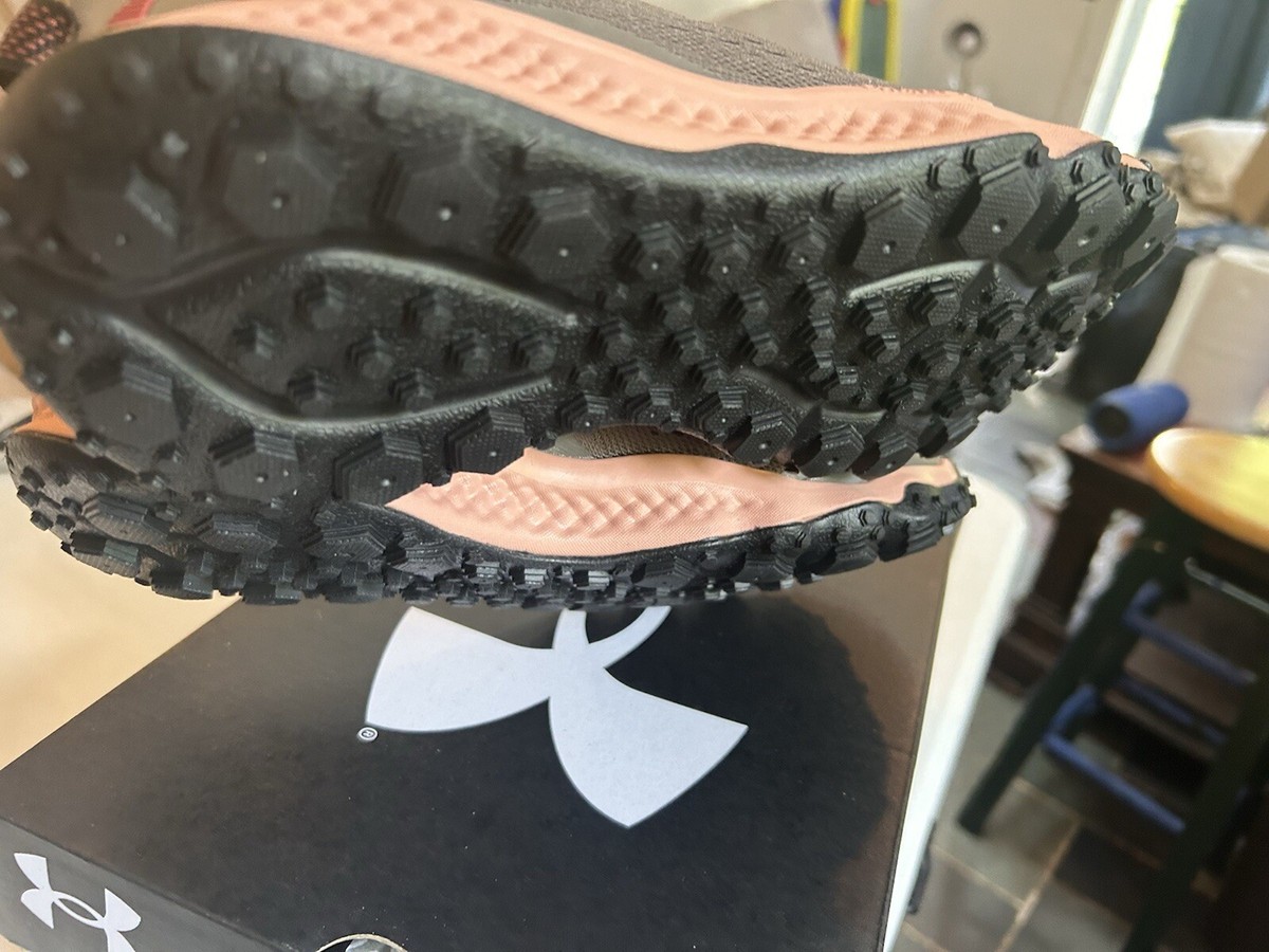 Under Armour Charged Maven Women