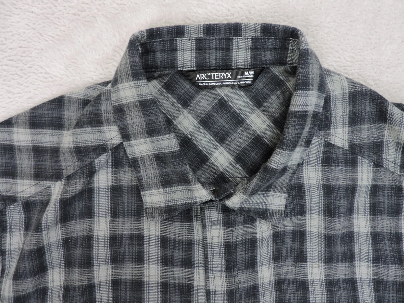 arcteryx bernal plaid long sleeve flannel pocket shirt