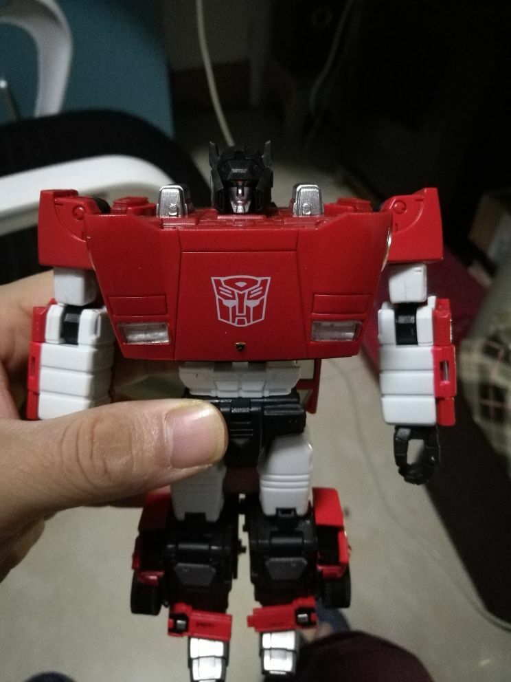 ロボット TRANSFORMERS MP-12 LAMBORGHICOUNLP500S New Transformers Masterpiece Cybertron MP-12 Lambor