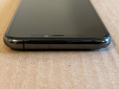 Apple iPhone 11 Pro 黒 本体 携帯電話本体 Apple iPhone 11 Pro 64GB iPhone 11 Pro｜価格