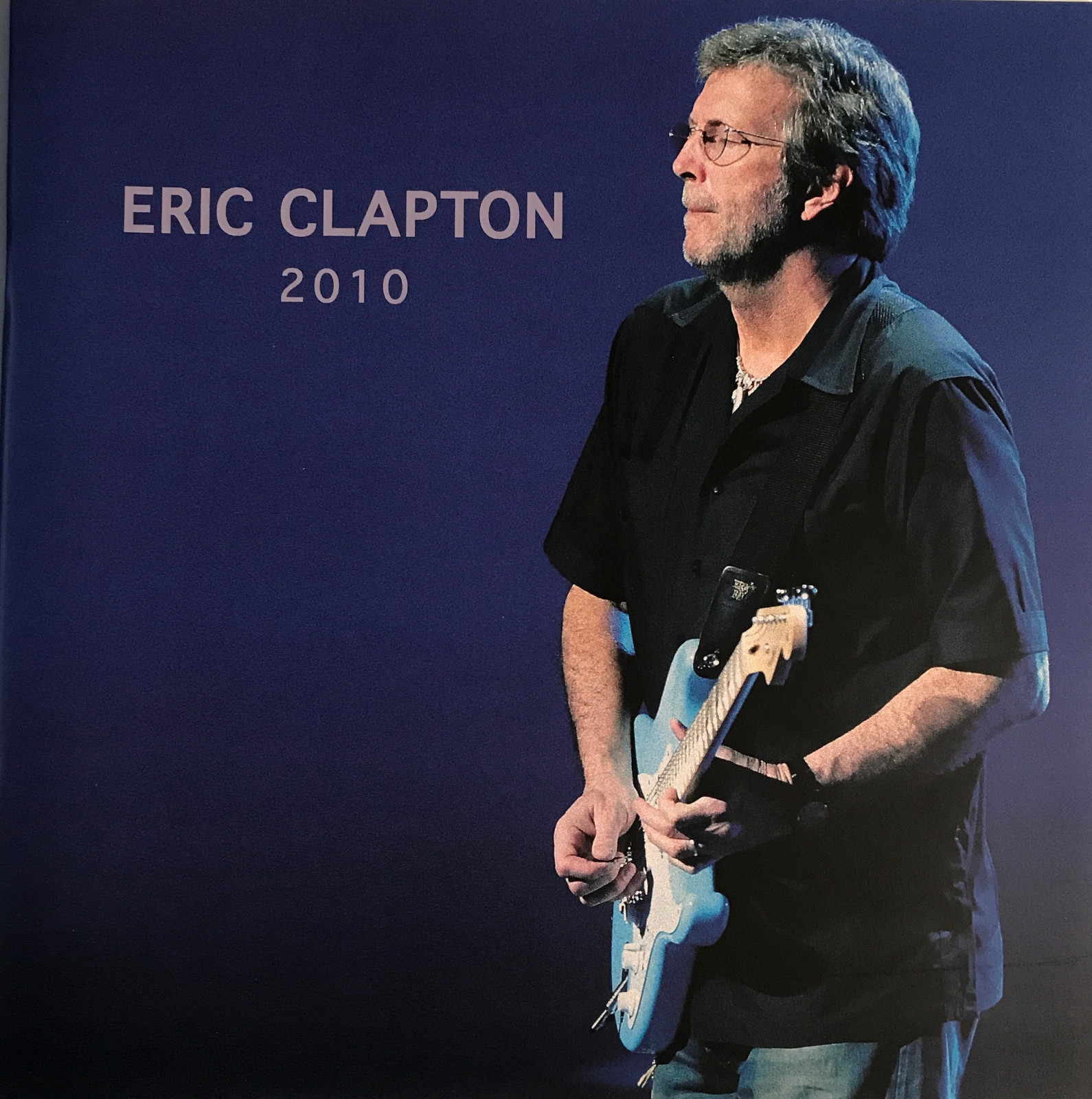 ERIC CLAPTON 2010 TOUR BOOK, PROGRAM 