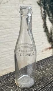 Towle Maple Syrup Bottle St. Johnsbury Vermont Towle Maple Products Company