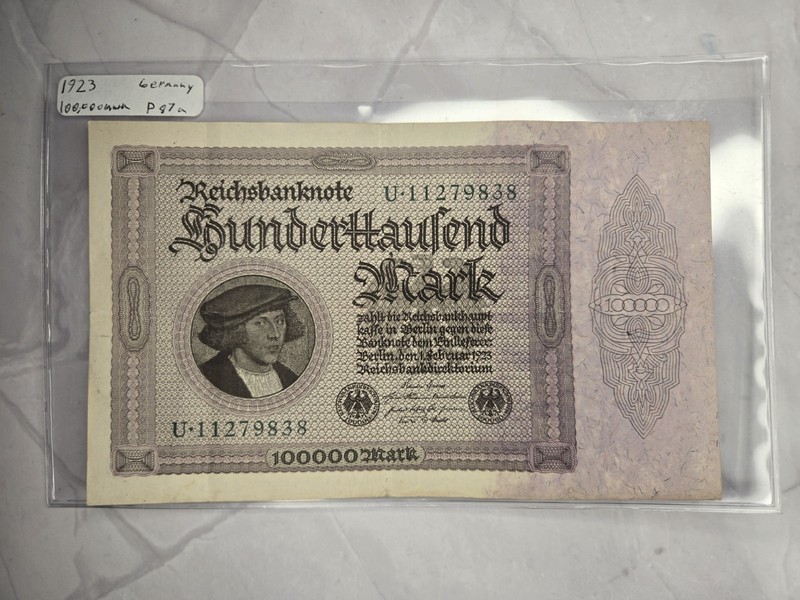 German 100,000 Mark Reichsbank note issued on February 1, 1923 - Type P-87a