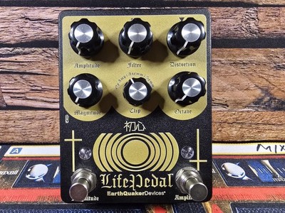EarthQuaker Devices Life Pedal V2 Distortion Octave Booster Pedal