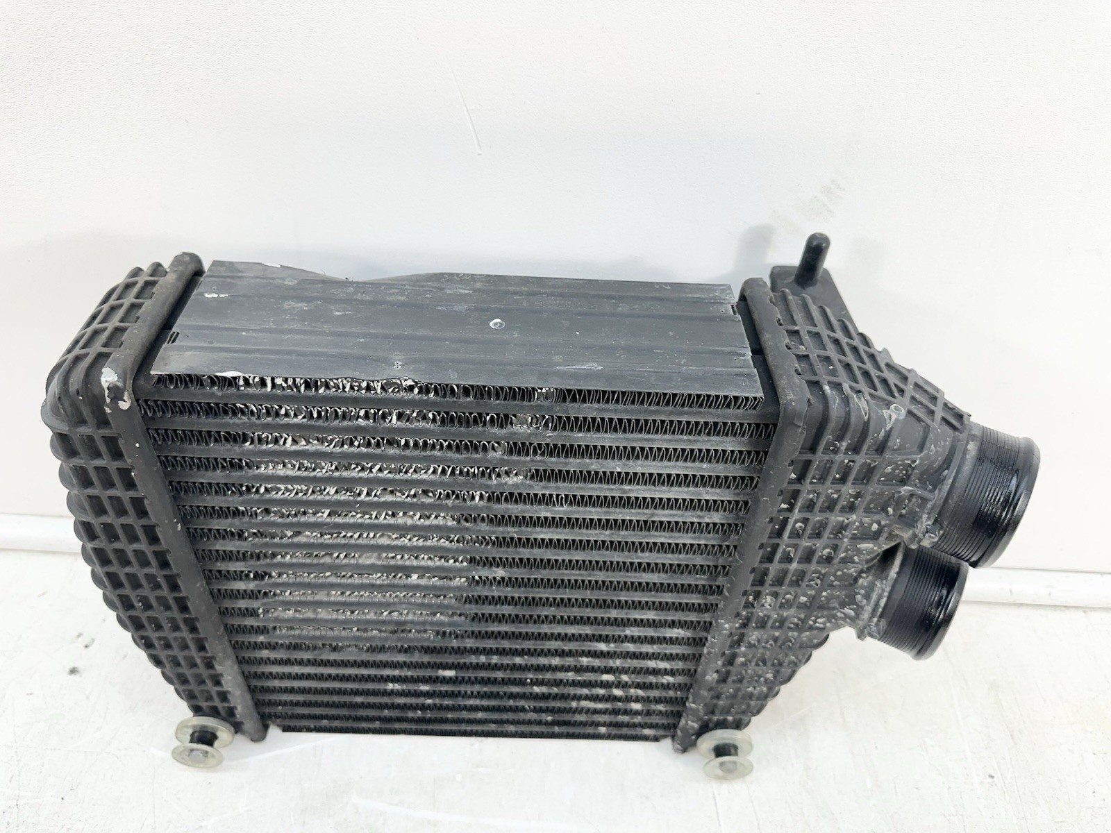 2014–2017 Maserati Ghibli Front Right Passenger Side Intercooler 16484792 OEM
