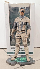 Tom Clancy's Splinter Cell Blacklist Sam Fisher Desert Suit Statue Action Figure