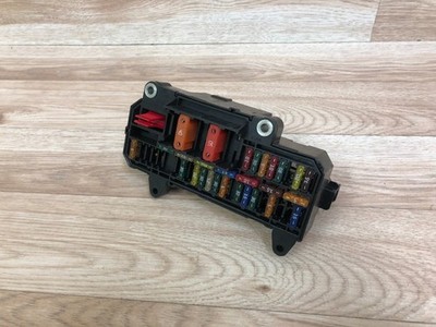 BMW OEM E65 E66 745 750 760 REAR TRUNK DISTRIBUTION FUSE BOX RELAY 2002-2008 19
