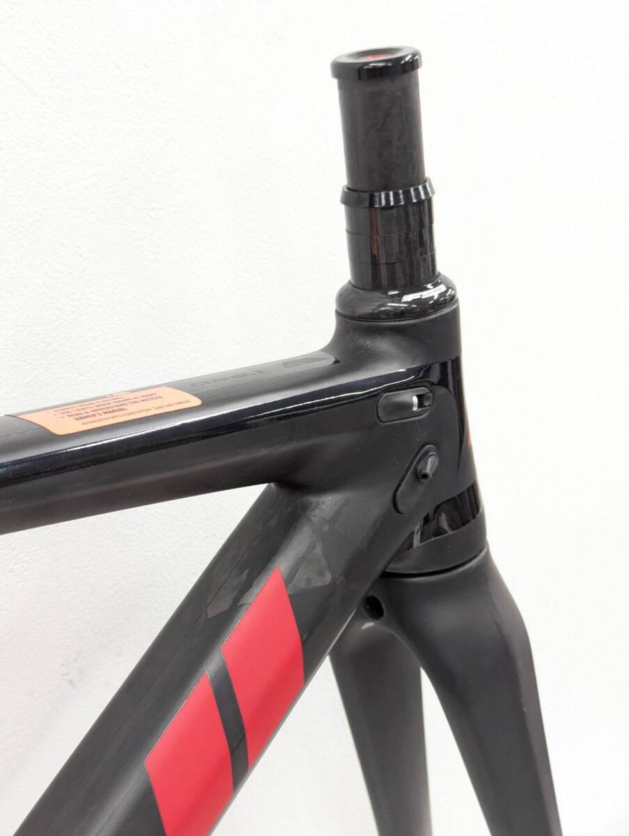 Fuji Sl1.1 2018 Model 49Size Rim Mechanical Di2 Carbon Frame Fuji Sl1.1 2018 Model 49Size Rim Mechanical Di2 Carbon Frame