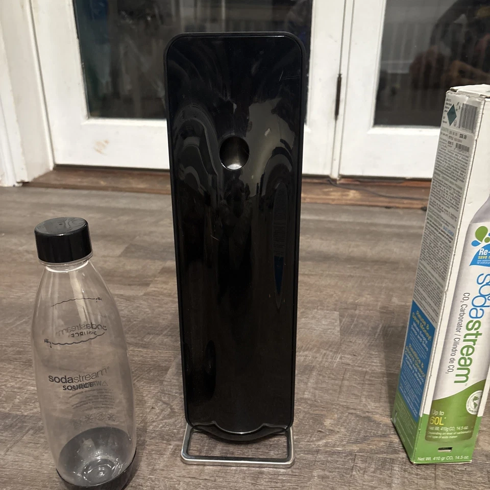 Máquina de agua con gas SodaStream Source con 2 carbonatadores C02 de flujo de soda Foto 4 de 4