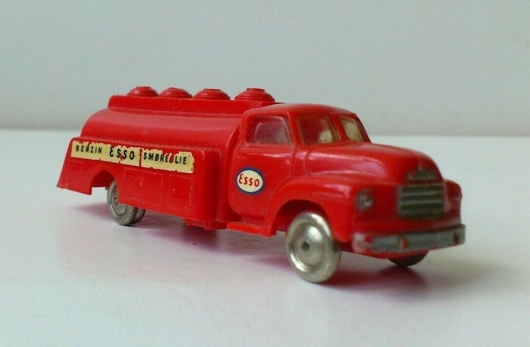 Lego oil truck new arrivals