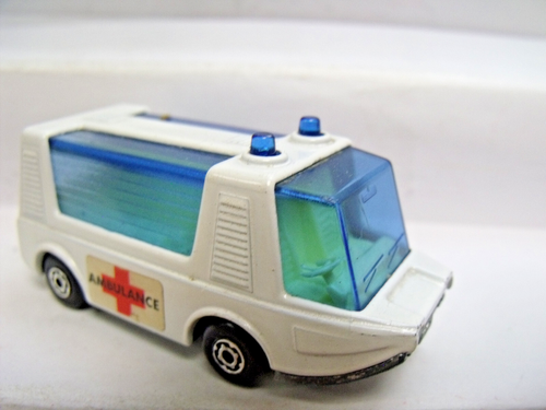 MATCHBOX (ENGLAND), 1:64,SUPERFAST, STRETCHA AMBULANCE, 1971, EXCEL CON,NO BOX