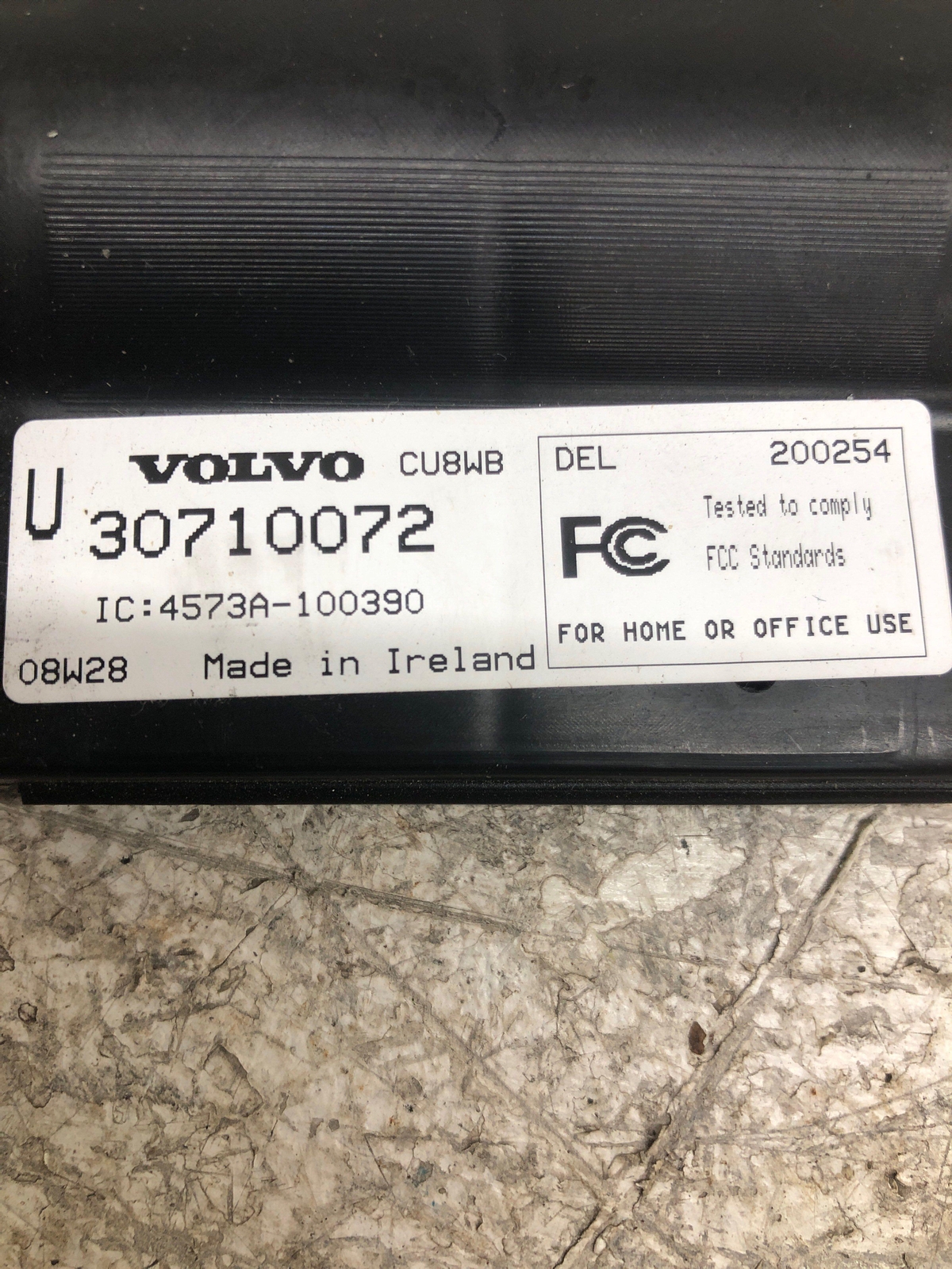 2009 ASTON MARTIN VANTAGE REMOTE CONTROL KEY SYSTEM CONTROL MODULE 30710072 OEM