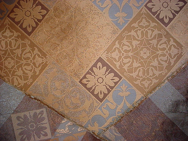 Tela de tapicería 3Y Lee Jofa 28373 Azulejos de seda Chocolate Floral Española Foto 4 de 4