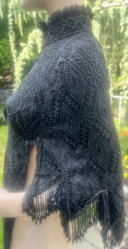 OUTSTANDING ANTIQUE VICTORIAN BLACK HEAVILY BEADED CAPE MANTLE MUSEUM PIECE - Picture 10 of 15