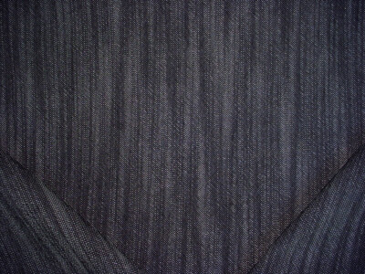 2-7/8Y Gaston y Daniela GDT5389 Uganda Black Blanco Textured Upholstery Fabric