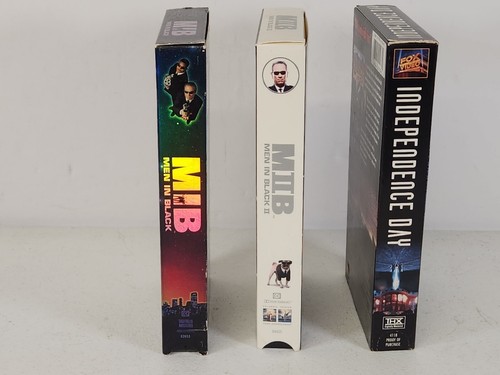 Will Smith VHS Alien Lot- Men In Black 1 And 2 & Independence Day - Picture 2 of 4