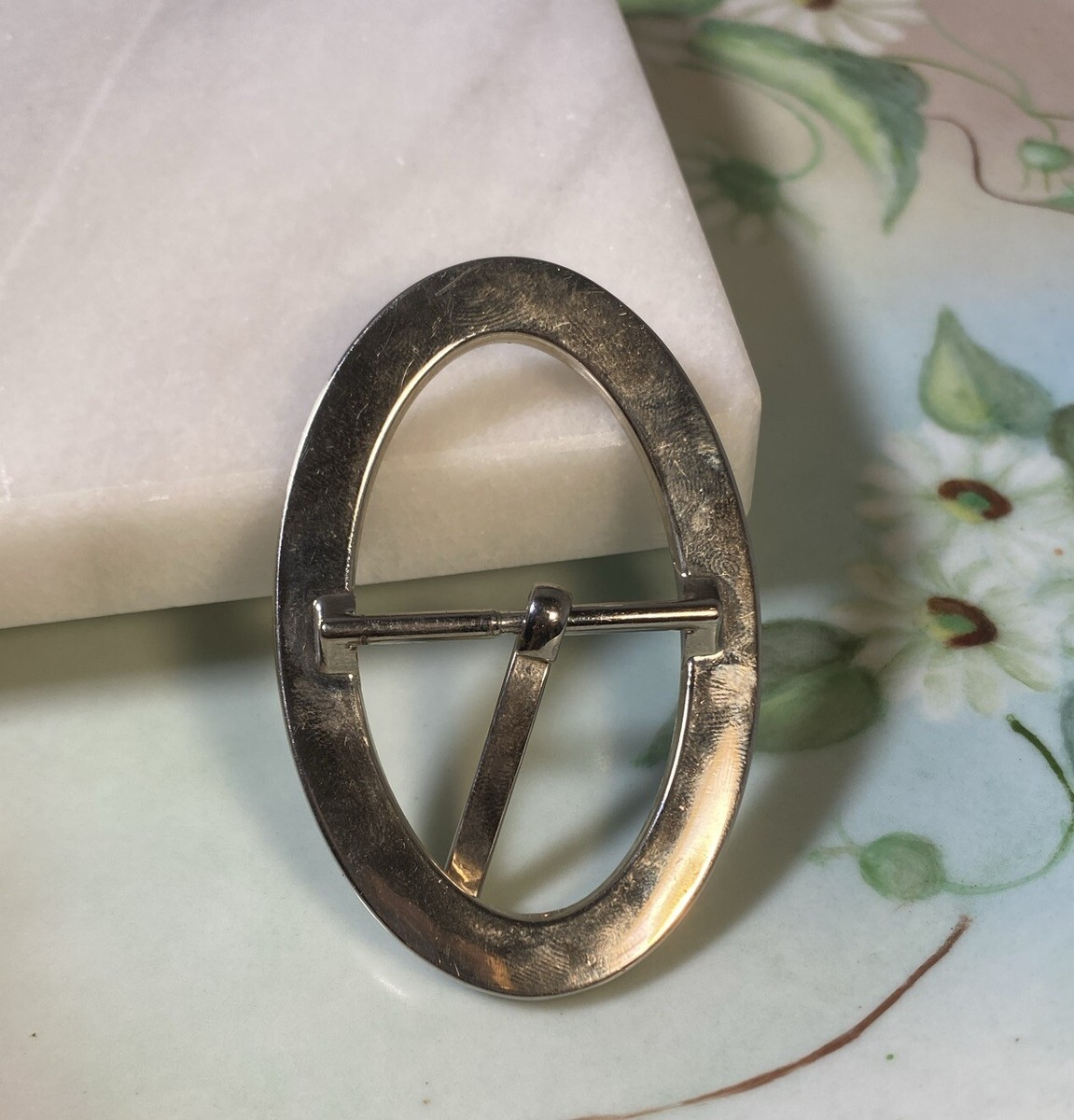 Harley-Davidson Silver Oval Belt Buckle with Gold Accents Initial H Silver Engraved Gold Trim Western Belt Buckle  main image 2