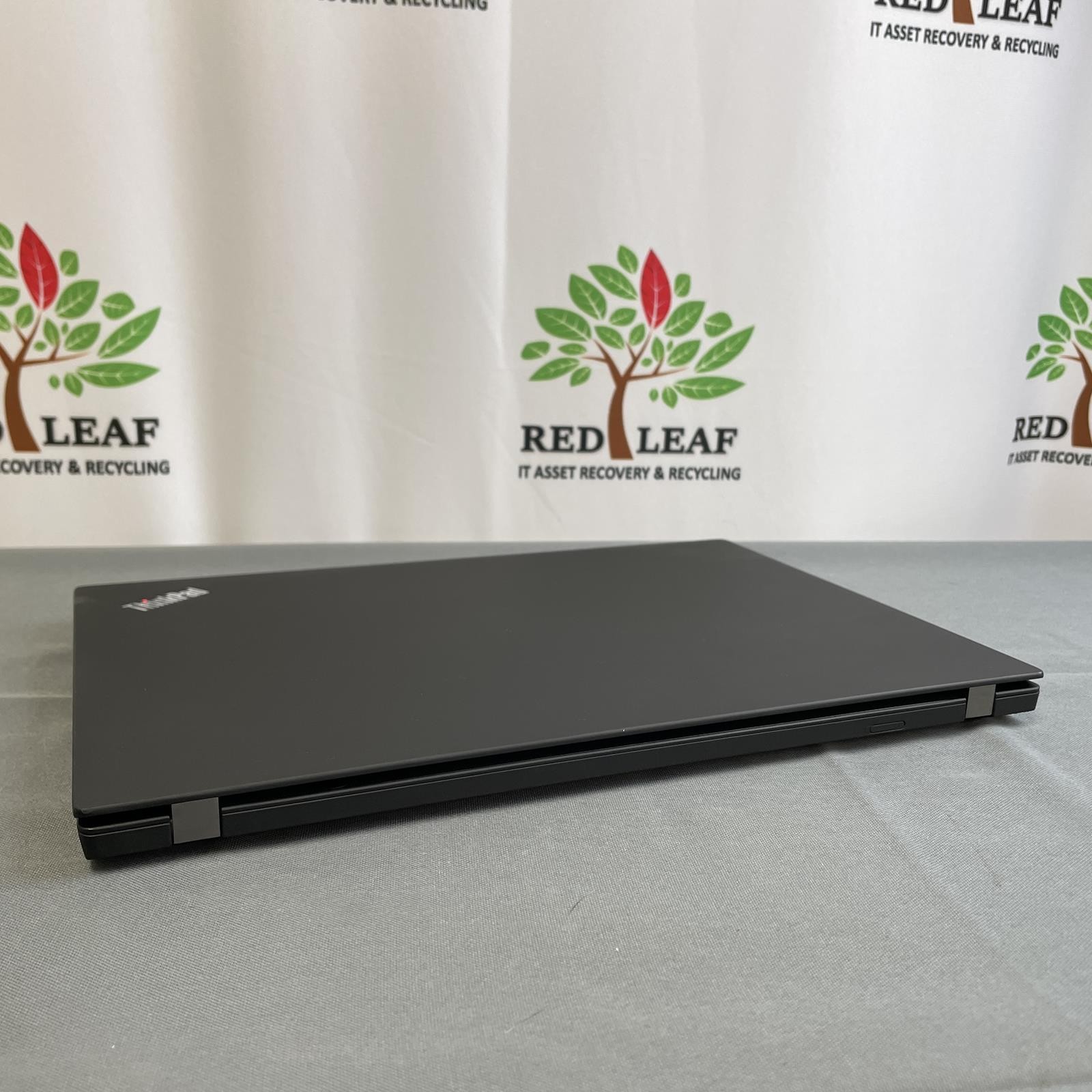 Lenovo ThinkPad T14 Gen 2i, 14-Inch Laptop, with Intel Core i7-1165G7, None NVMe (Non-Volatile Memory Express), Windows 11 Pro