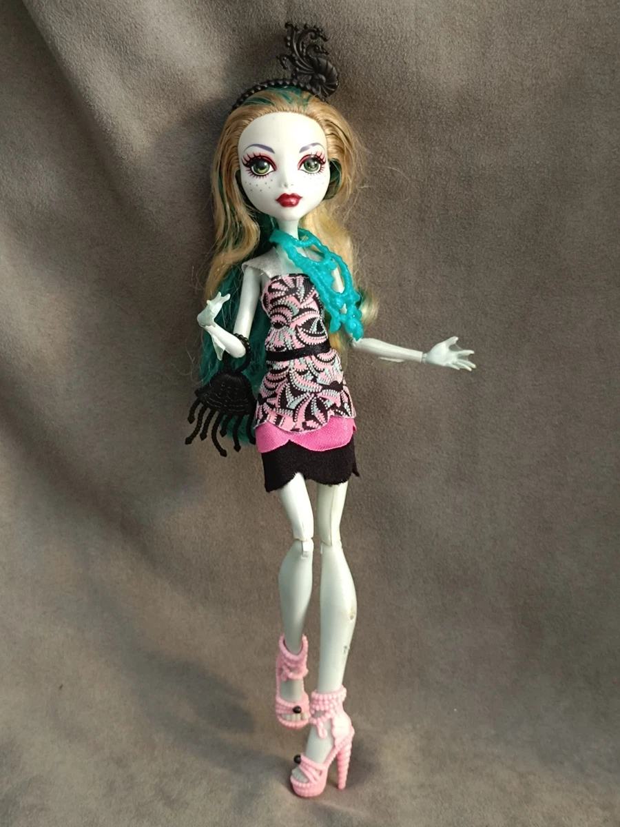 MONSTER HIGH G1 - Muñeca LAGOONA BLUE serie CINE "BLACK CARPET"