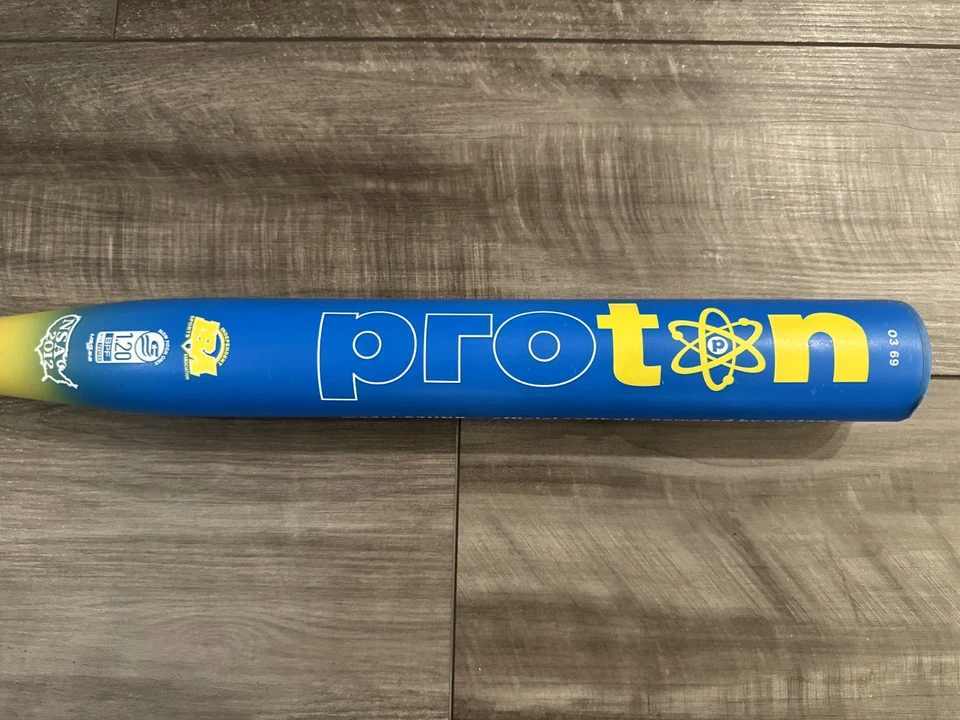 Bate de softbol lanzamiento lento EL USSSA Proton Series 2 25 oz azul atómico/amarillo .5 oz Foto 2 de 4