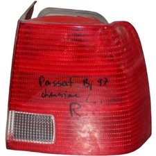 VW Passat 1.8 5V 3 B Heckleuchte komplett Rechts 3B5945096F