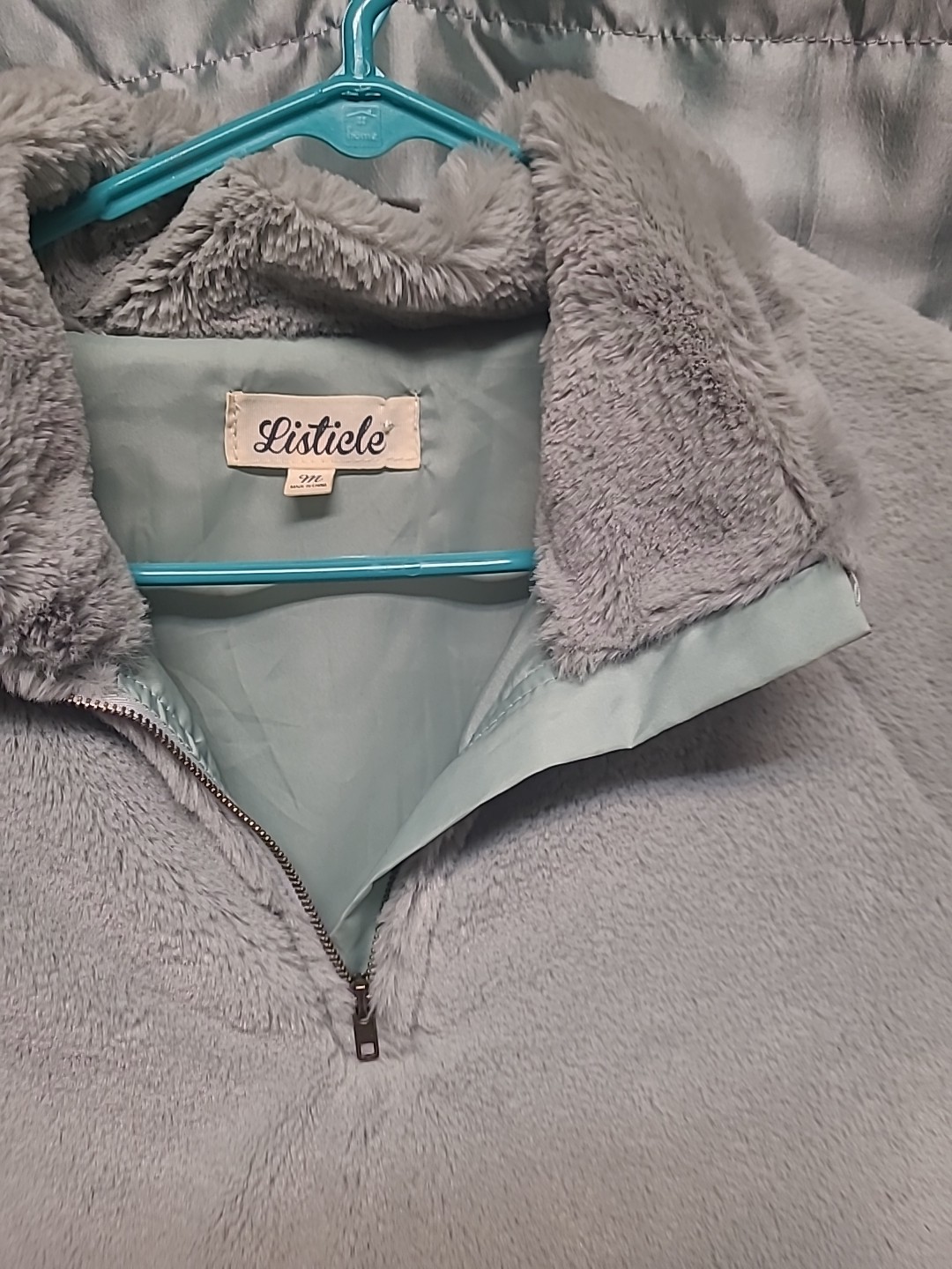 Listicle Super Soft Pullover Light Jacket Ladies … - image 2