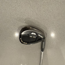 Cleveland 588 RTX Rotex Face 56° Wedge 14 Degree Bounce - RH