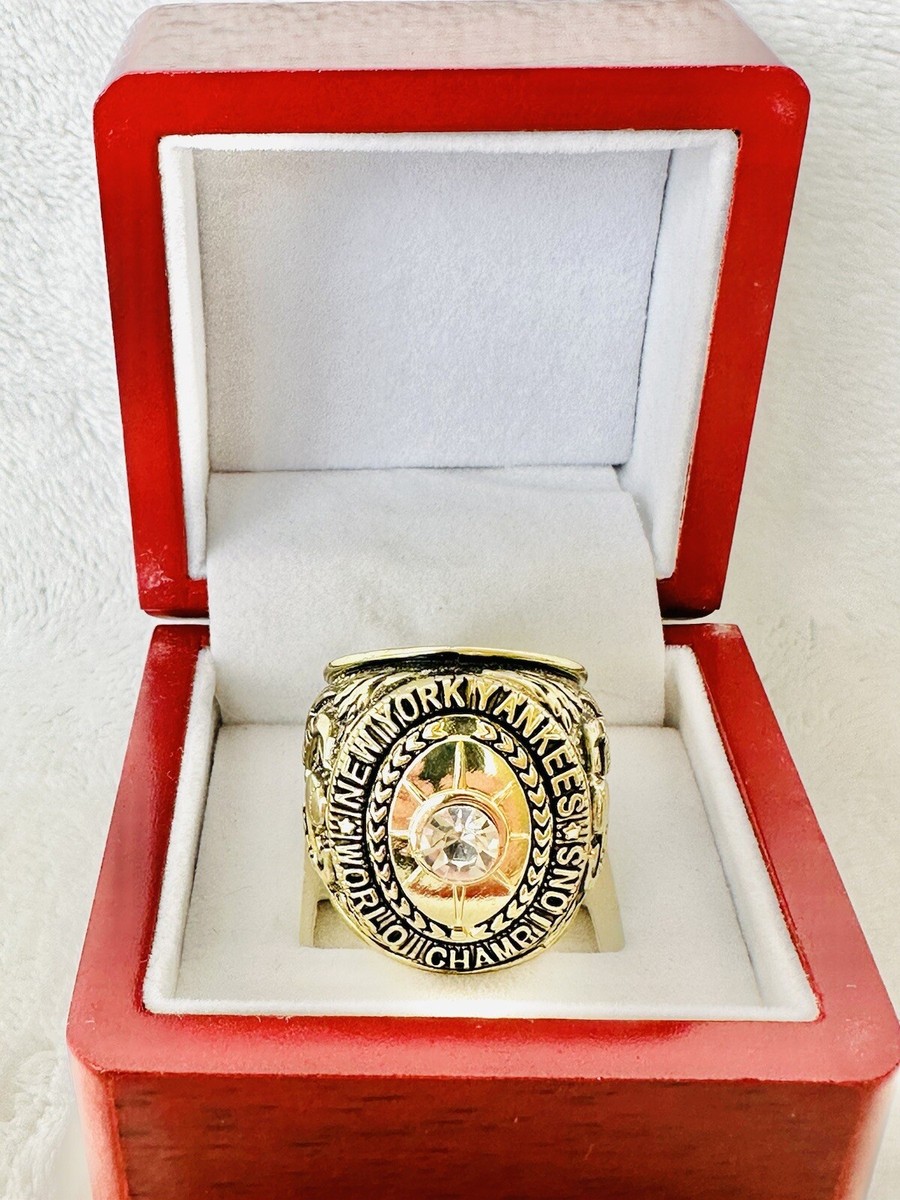 ニューヨークヤンキース　記念リング 1928 NEW YORK Yankees World Series Champions Ring W Box