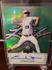 2014 Leaf Valiant Base Green Prismatic Cameron Varga #BA-CV1 Auto