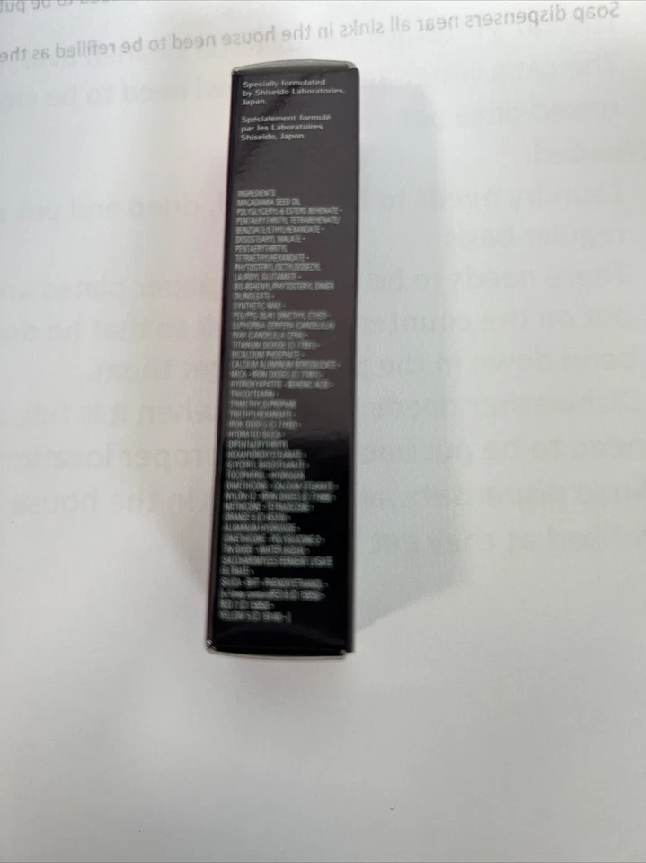 Lápiz labial Shiseido Shimmering Rouge RD718 - tamaño completo 2,2 g / 0,07 OZ Foto 4 de 4