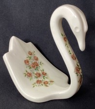 Vintage Off White Ceramic Swan Hand Guest Towel /Soap Holder