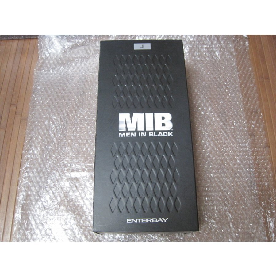 Men In Black 3 Will Smith as Agent J 1/6 Real Masterpiece