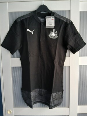 Newcastle United T-Shirt - Small - *brandneu*