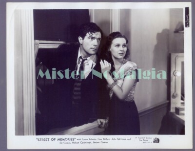 Vintage Photo 1940 John McGuire and Lynne Roberts in Street of Memories