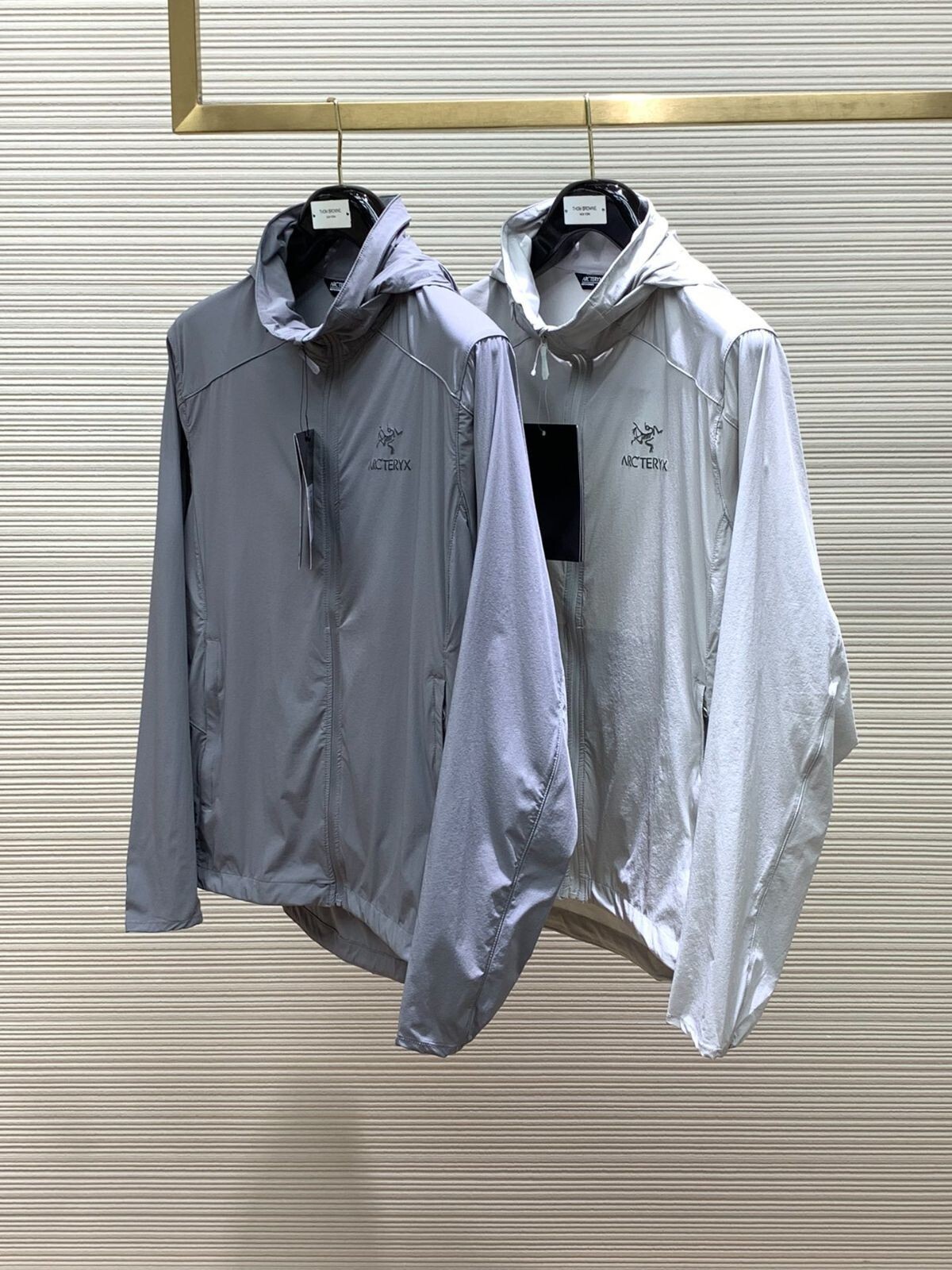 check description size M 2XLARCTERYX Arc'teryx AW New Hooded Sun Jacket