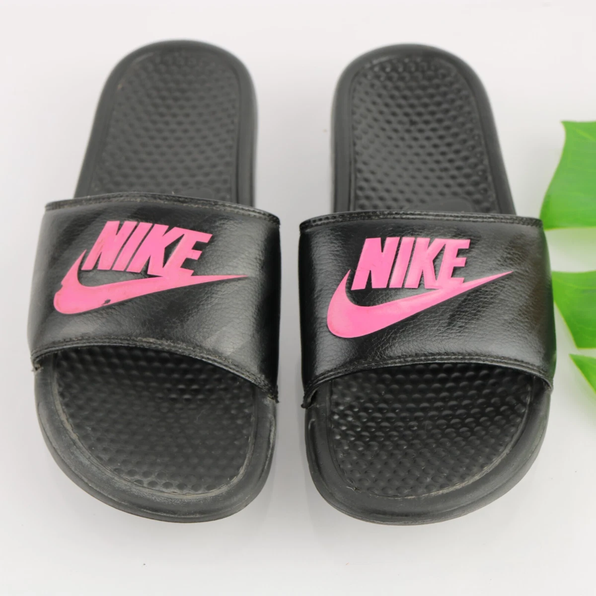 Nike Women&#039;s Benassi Just Do It Sandal Size Slide Black Pink Logo Comfy |