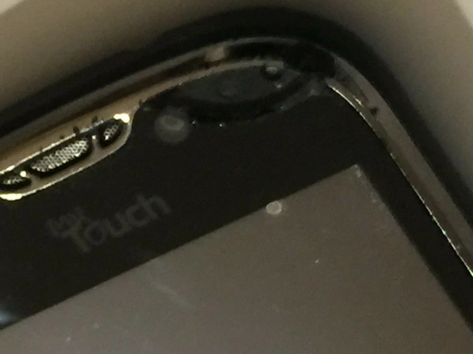 HTC myTouch 4G T-Mobile Android WiFi GPS HD Video  - Image 4 of 4