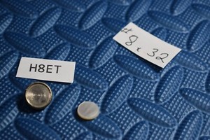 Nickel Casing top finger press screw button w/ Pearl,8x32, trumpet, King #H8ET