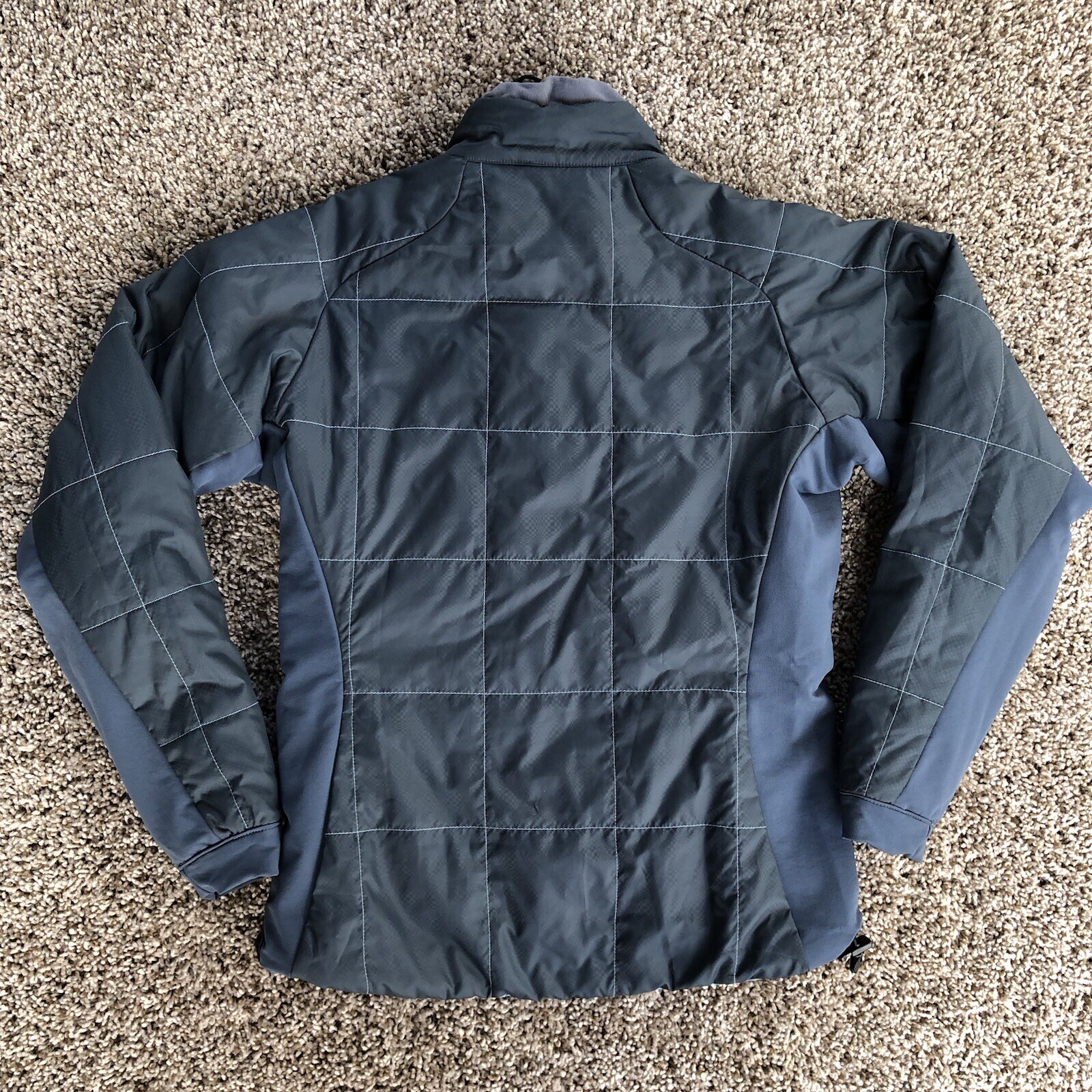 Mountain Hardware Primaloft Reversible Full Zip J… - image 10