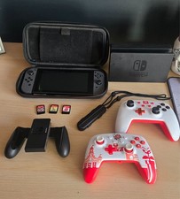 NINTENDO SWITCH GREY 32GB WITH 3 GAMES