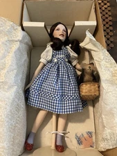 1986 Franklin Heirloom WIZARD OF OZPorcelain JUDY GARLAND DOROTHYDOLL w/Toto