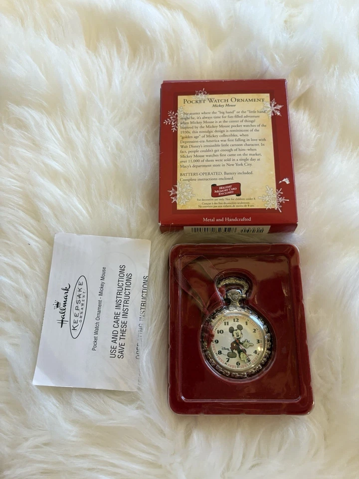 Reloj Bolsillo Hallmark Keepsake Ornament Mickey Mouse 2004 Disney Batería Nueva Foto 4 de 4