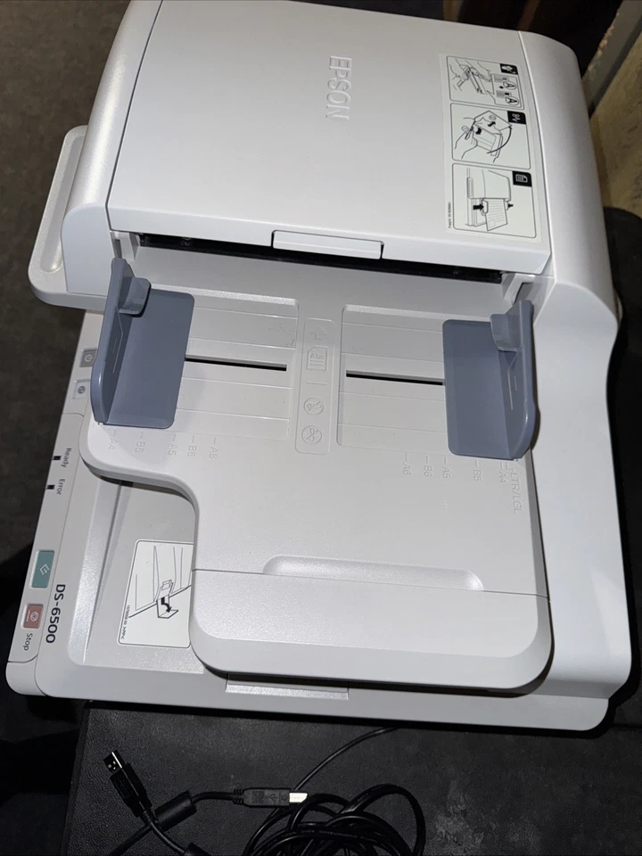 Escáner de documentos a color Epson DS-6500 alimentado/plano Foto 3 de 4