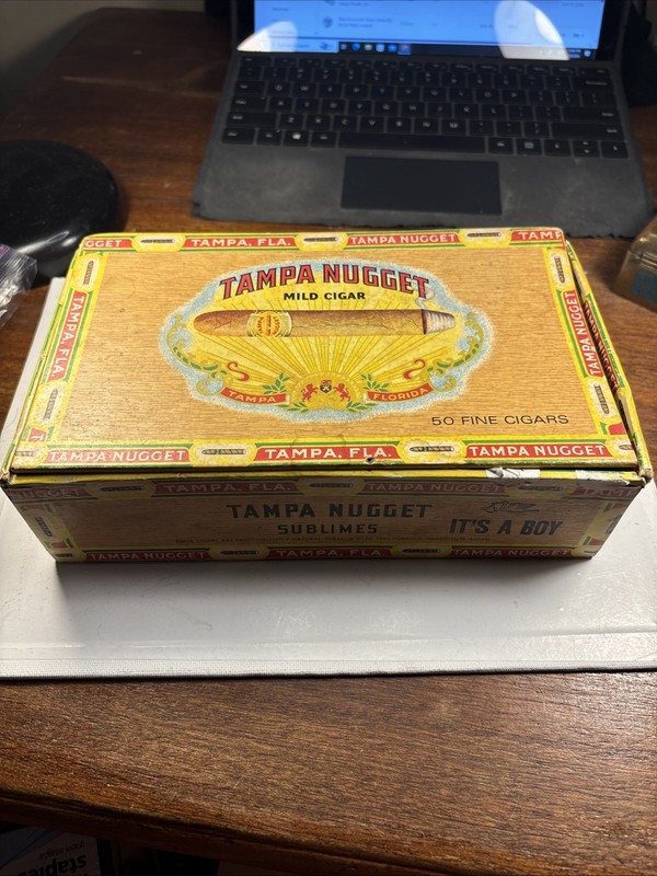 Tampa Nugget Mild Cigar Sublimes Vintage Cigar Box, Havatampa Co.