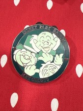 Disney Park Badge Mystery Pin Haunted Mansion Ghosts Limited Release HTF