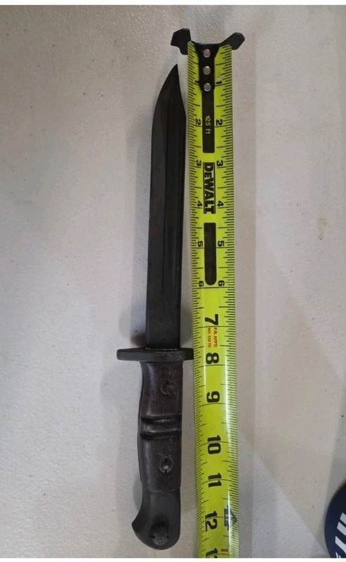 WW1 1913 STAMPED REMINGTON BAYONET WITH SCABBARD  7in blade